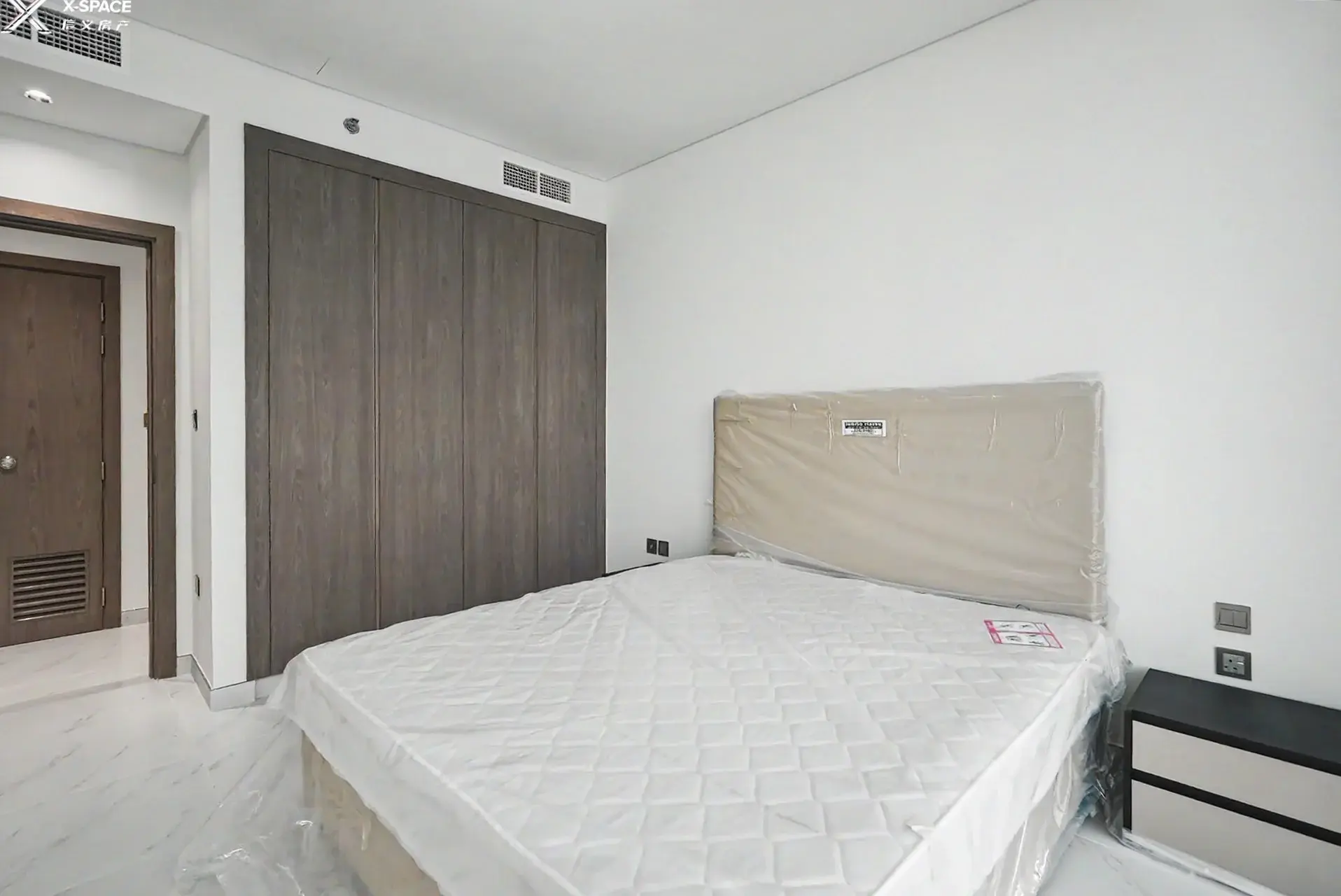 District One - Residences 13 - 2BR - Apartment, photo 5