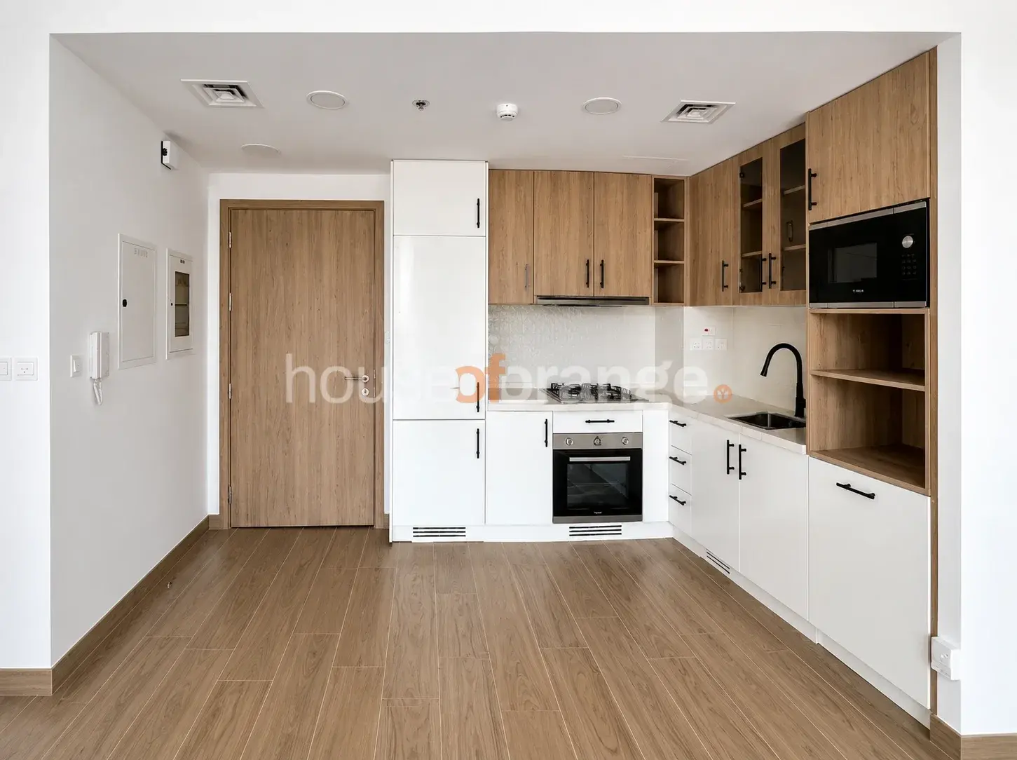 Town Square - Liva - 1BR - Apartment, photo 2
