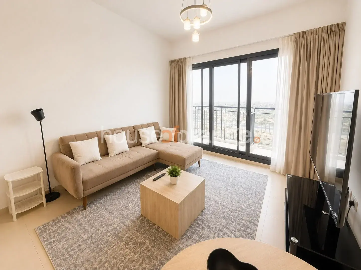 Town Square - UNA Apartments - 1BR - Apartment, photo 2